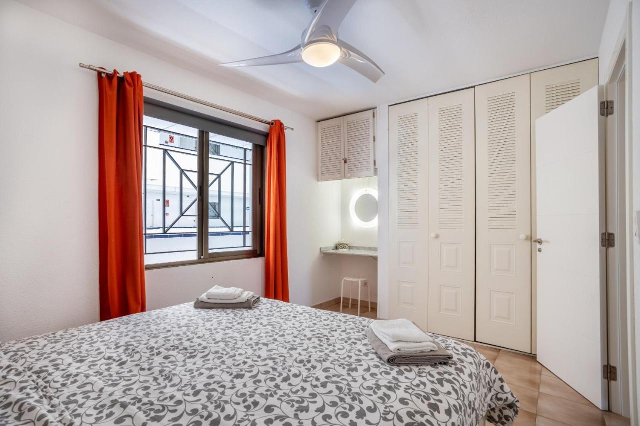 Castle Harbour Phoebe'S Flat Los Cristianos By Lovetenerife Exterior photo