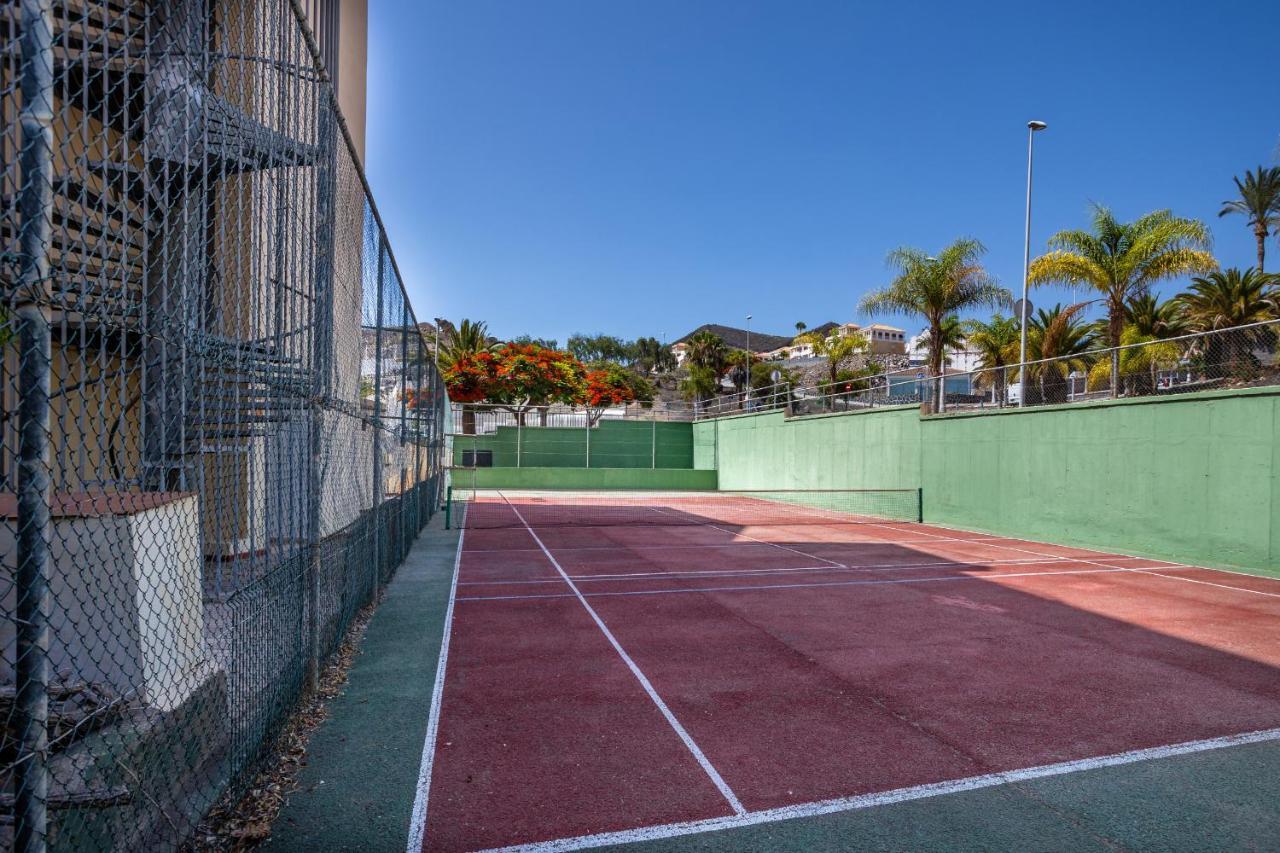 Castle Harbour Phoebe'S Flat Los Cristianos By Lovetenerife Exterior photo